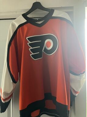 Lindross Flyers hockey jersey